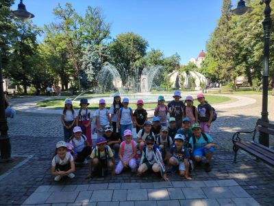Весела ваканция първокласници! 3